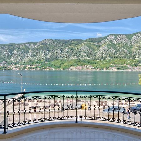 The Golden Luxury Apartments كوتور المظهر الخارجي الصورة