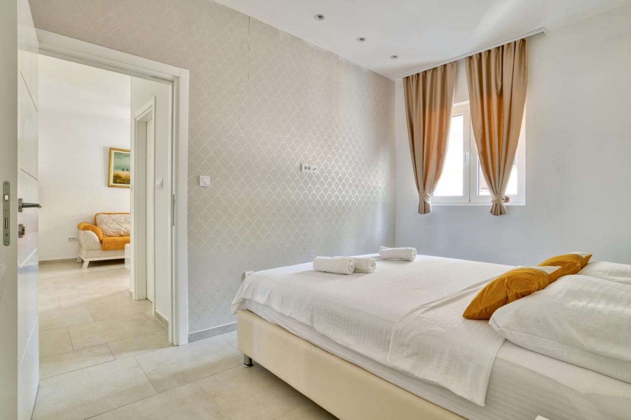 The Golden Luxury Apartments كوتور المظهر الخارجي الصورة