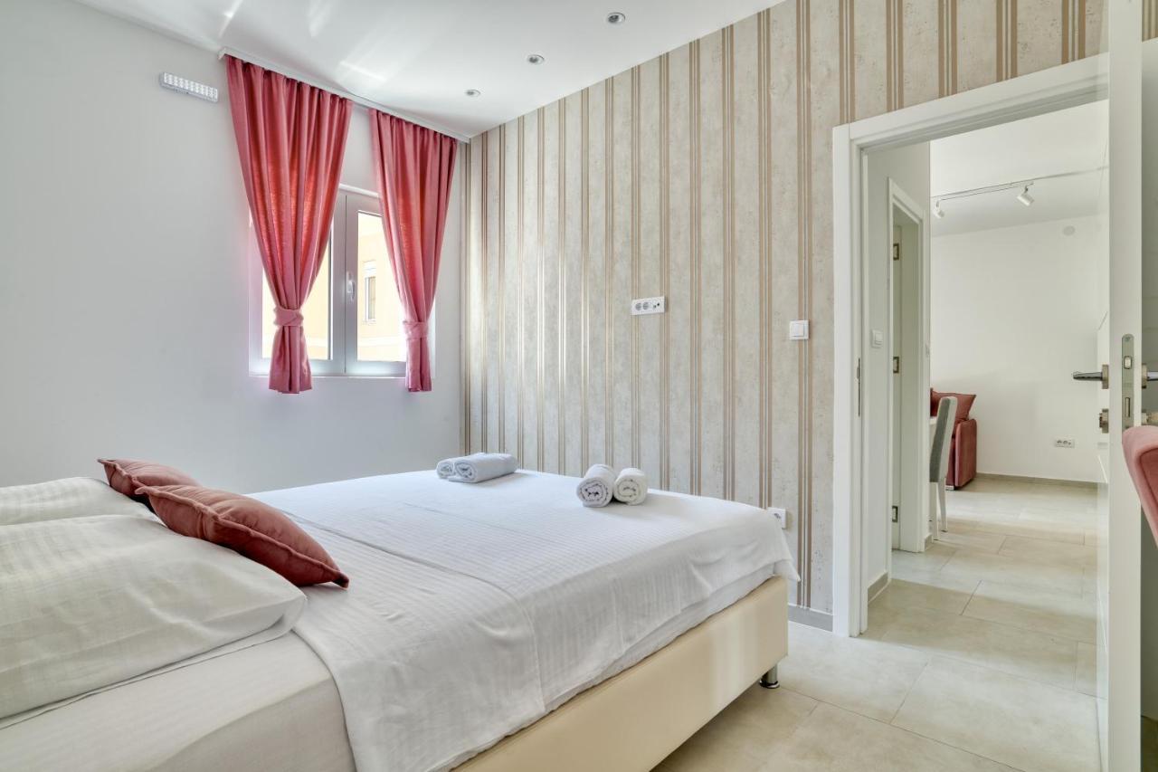 The Golden Luxury Apartments كوتور المظهر الخارجي الصورة