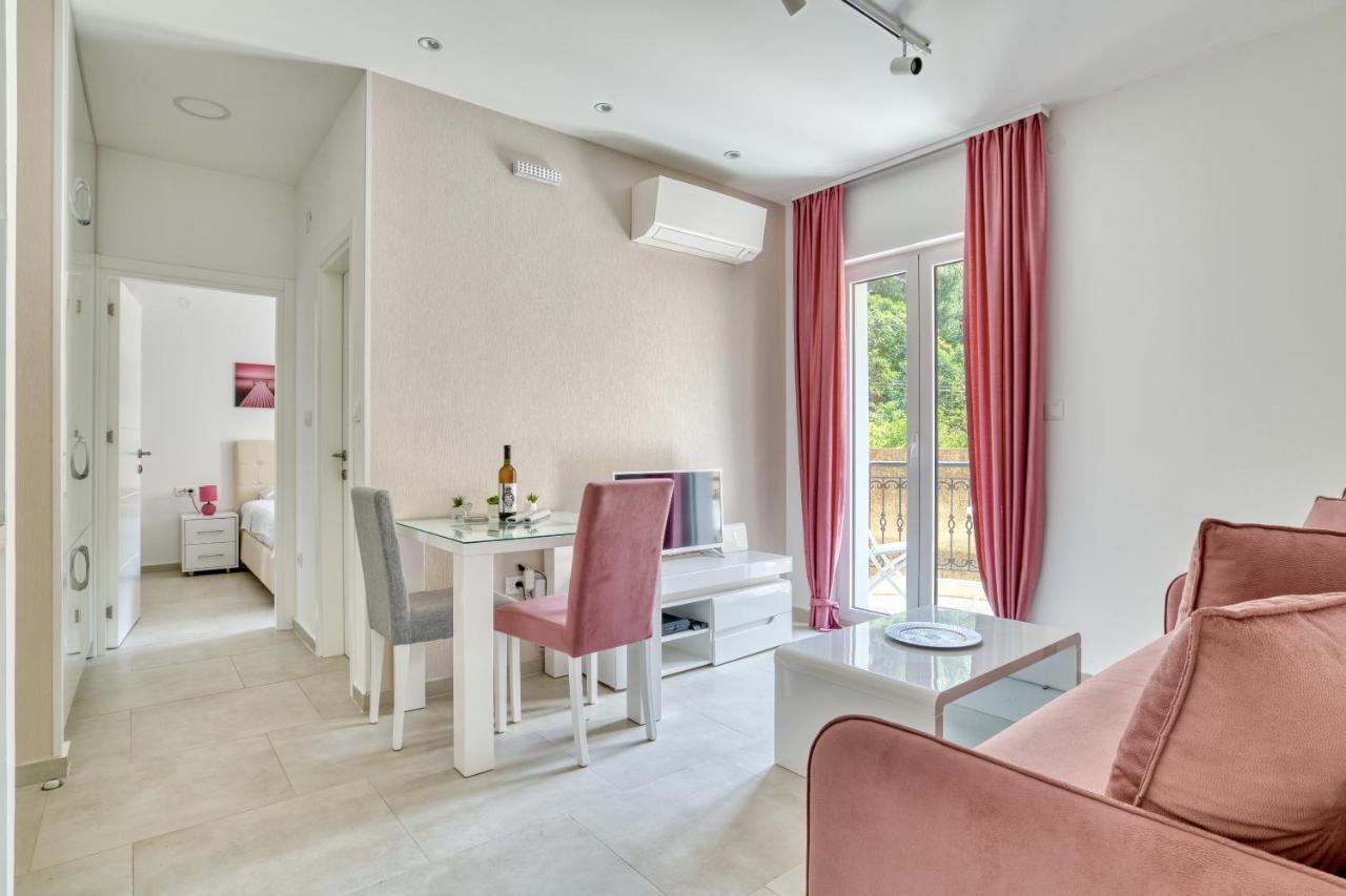 The Golden Luxury Apartments كوتور المظهر الخارجي الصورة
