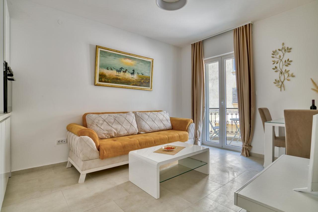 The Golden Luxury Apartments كوتور المظهر الخارجي الصورة