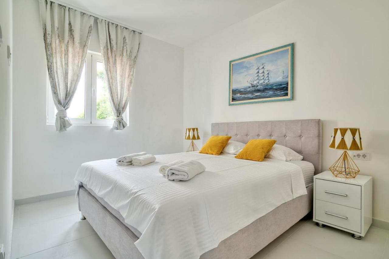 The Golden Luxury Apartments كوتور المظهر الخارجي الصورة