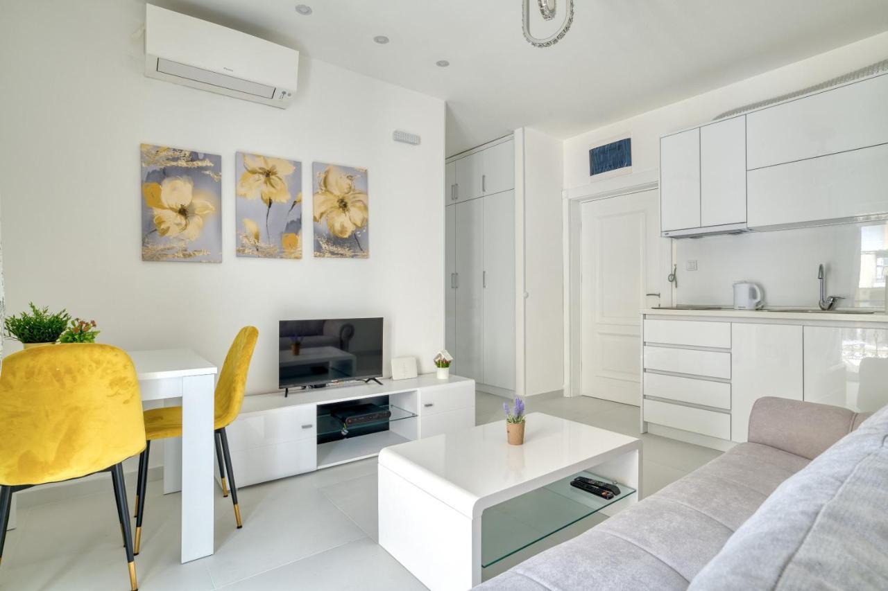 The Golden Luxury Apartments كوتور المظهر الخارجي الصورة