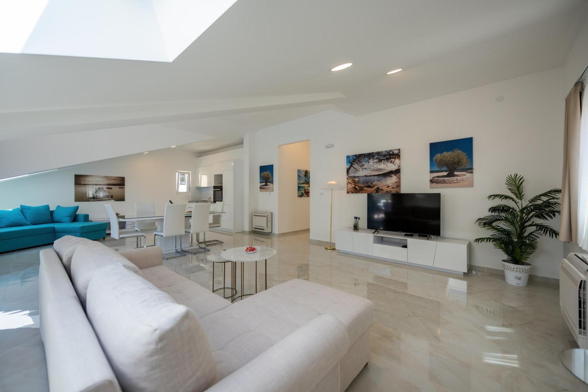 The Golden Luxury Apartments كوتور المظهر الخارجي الصورة